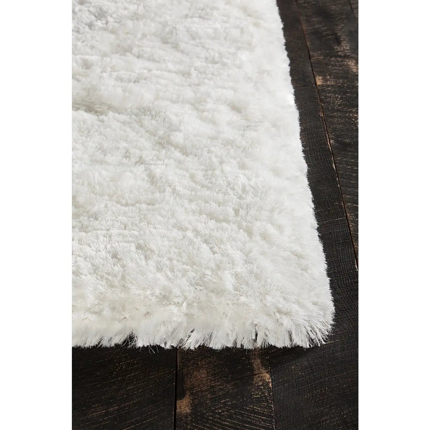 Chandra GIU-27802 Rug in Shag & Solid-Color/Striped style.