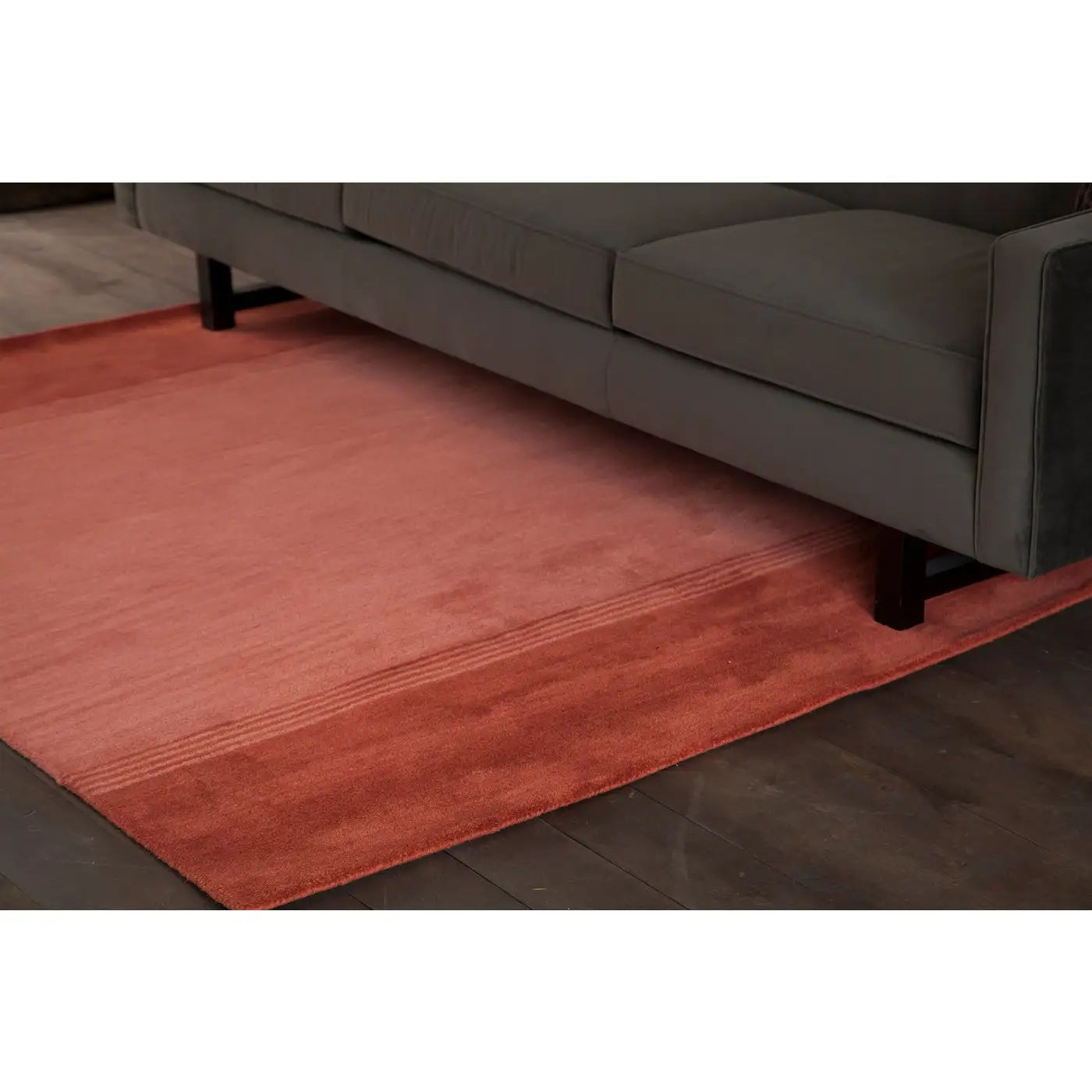 Chandra MET-522 Rug in Bordered & Solid-Color/Striped style.